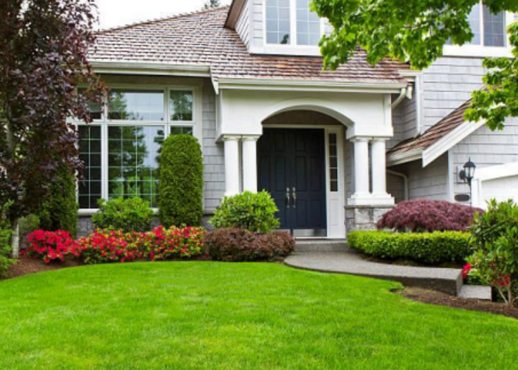 What a Well-Maintained Yard Really Says About Your Home